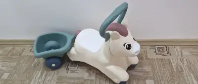 Odrážadlo s prívesom Baby Pony Little Smoby