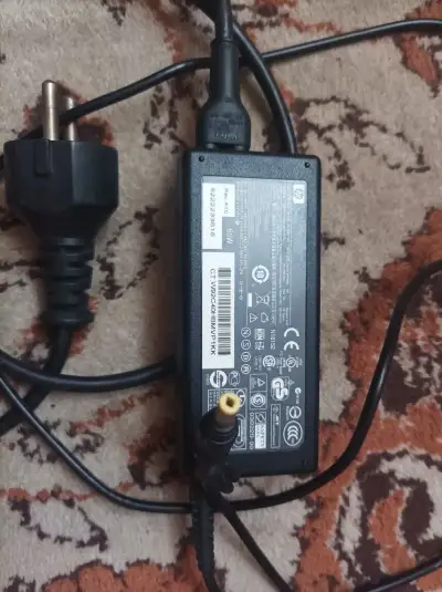 Nabíjačku hp na notebooky