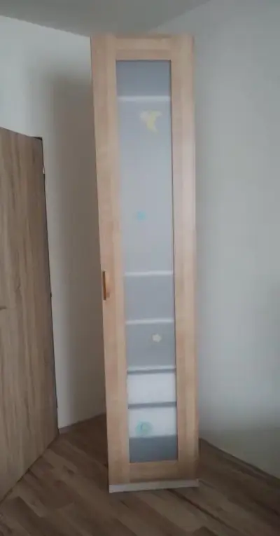 IKEA skriňa