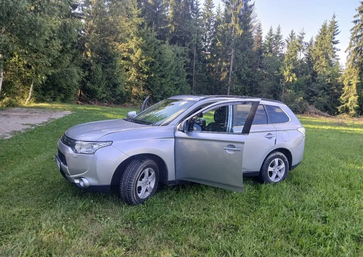Outlander lll