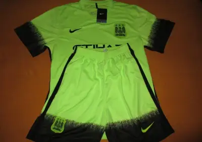 Futbalový dres - set Manchester City 15/16 tretí