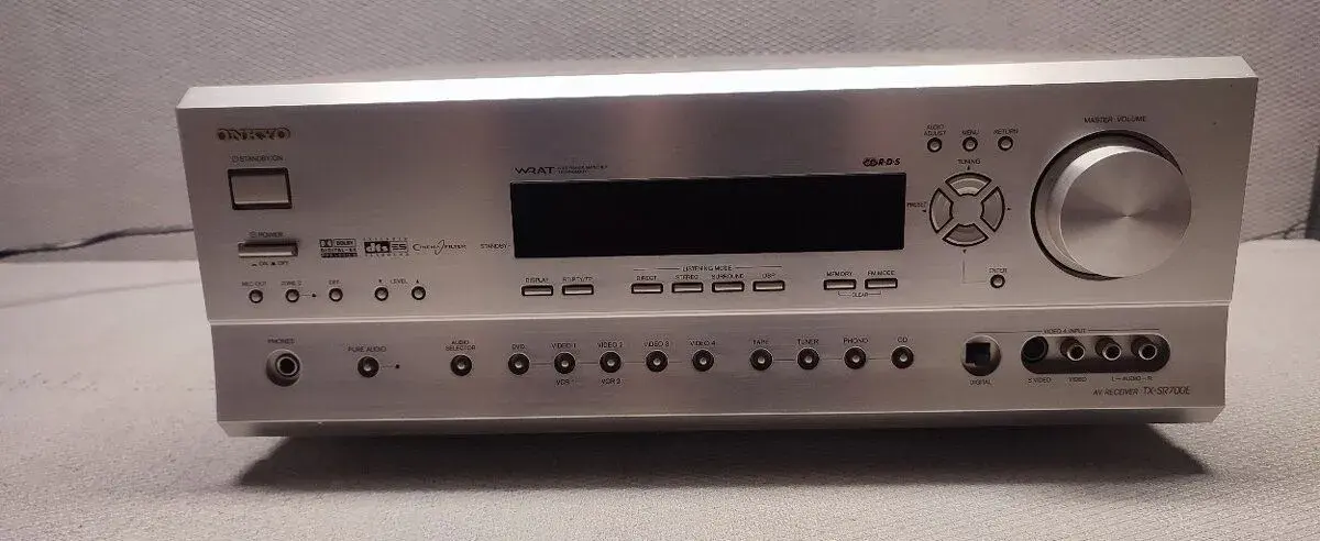 ONKYO TX-SR700E