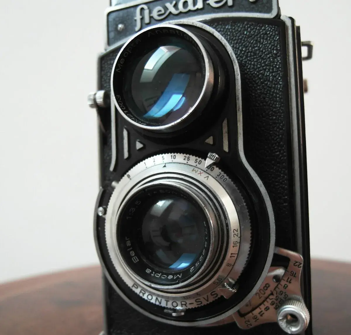 Starý fotoaparát Flexaret