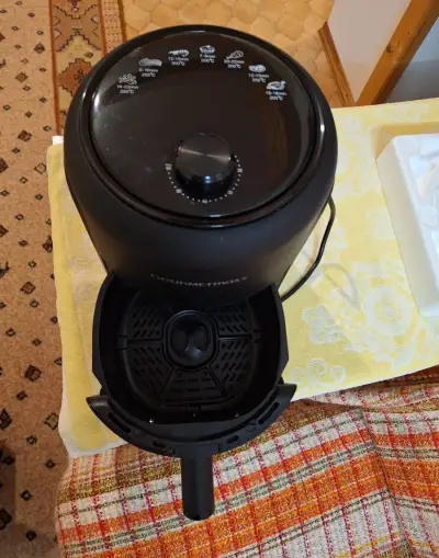 Teplovzdušna fritéza