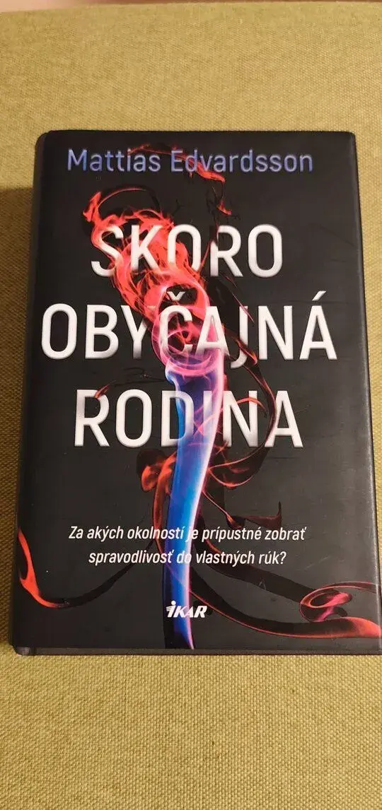 Skoro obyčajná rodina