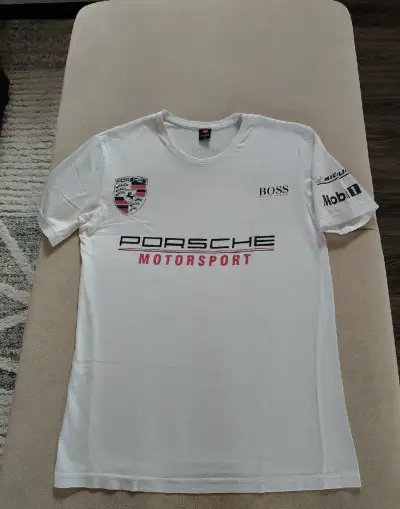 Pánske tričko Porsche Motorsport (BOSS / Mobil 1)