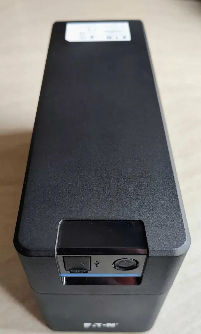 ✔️ UPS 900VA zalozny zdroj s USB