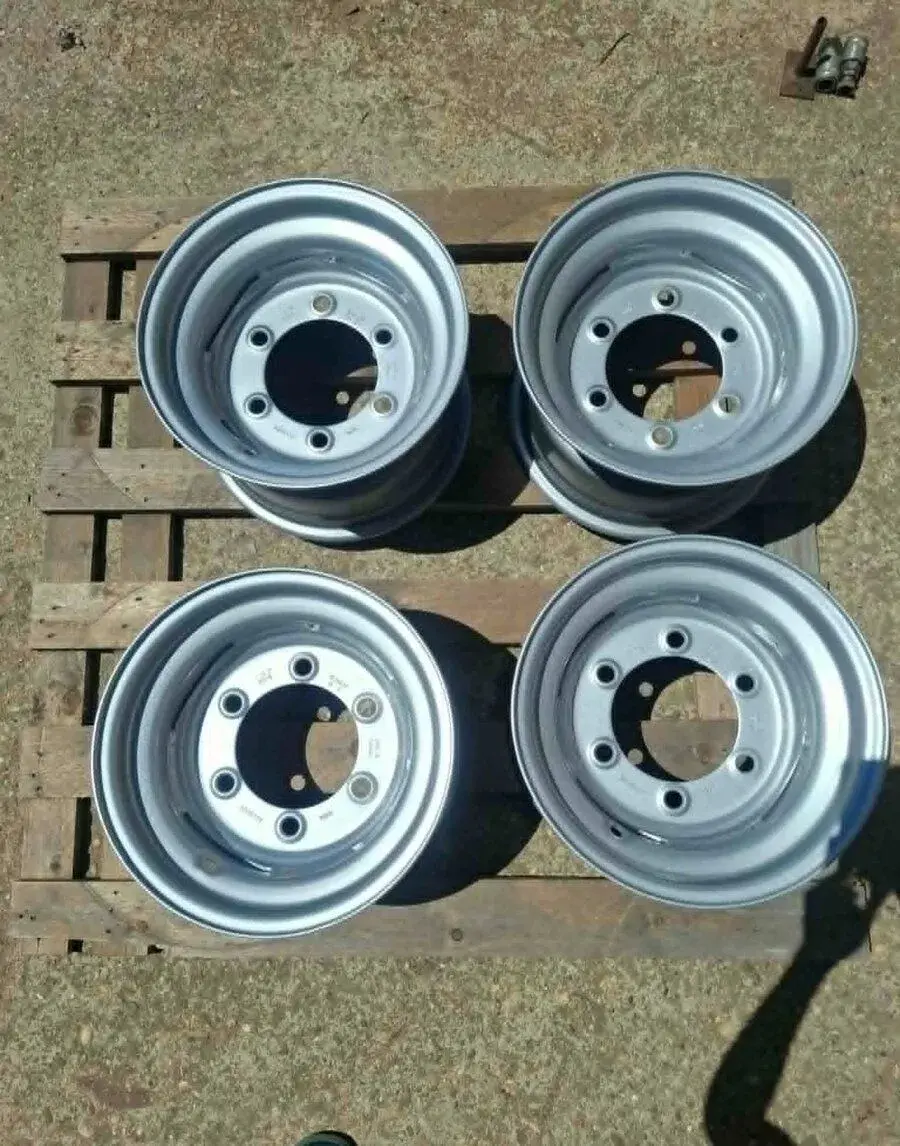 Disky 9.00-15.3 UNC locust desta 5T vlecka