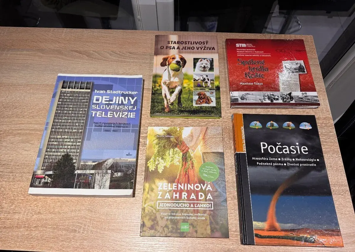 Knihy - Spálené krídla Košíc, Počasie, Dejiny STV