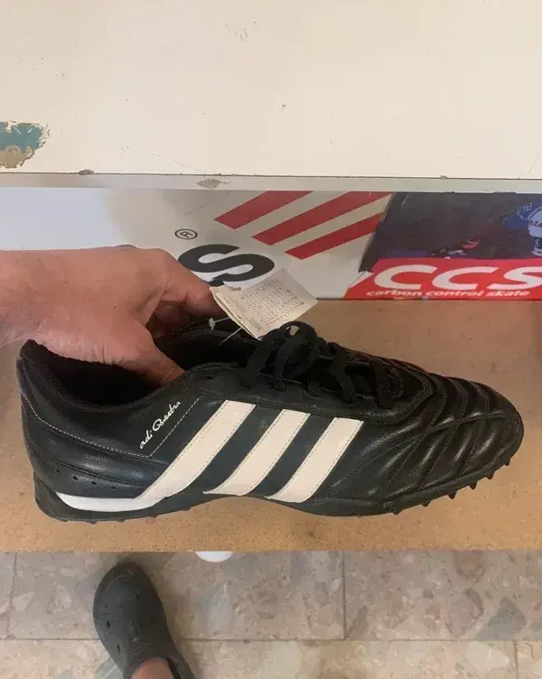 Turfy Adidas AdiQuestra TRX TF 47 1/3