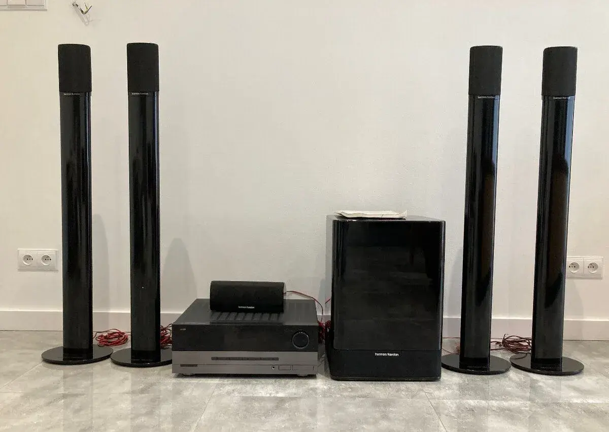 Harman Kardon 5.1 AVR 142 + HKTS 7 + SUB-TS7 + originál stoj