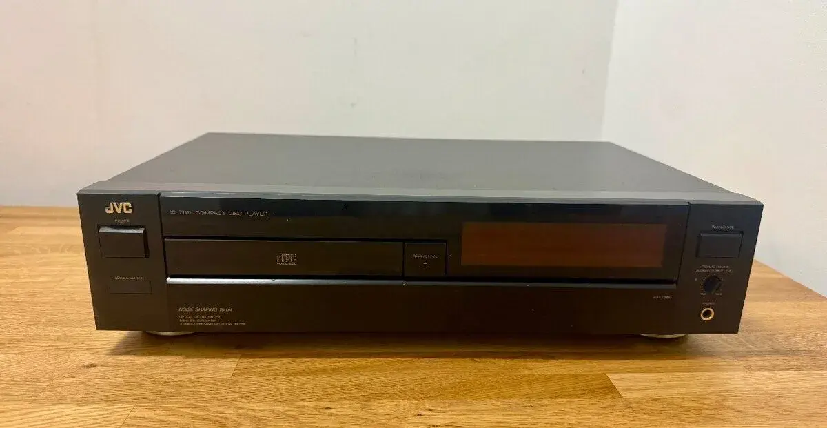 JVC XL-Z 611