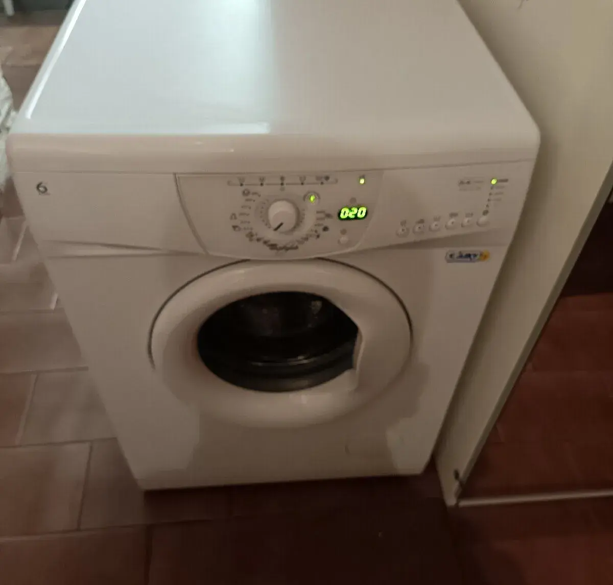 Práčka whirpool s dovozom v bratislave, záruka 10. 10.26