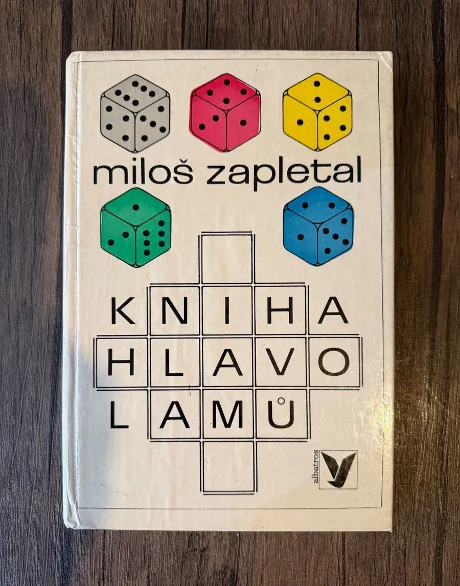 Kniha Hlavolamů - Miloš Zapletal