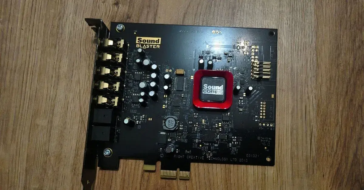 Zvuková karta Creative SB Z, PCI-E