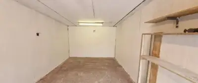 Prenájom garáže, Krivá ulica, Košice - Centrum