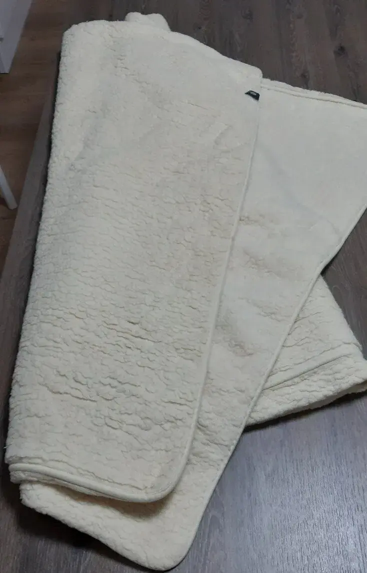 2 ks paplóny z ovčej vlny / Ovčie rúno Woolmark