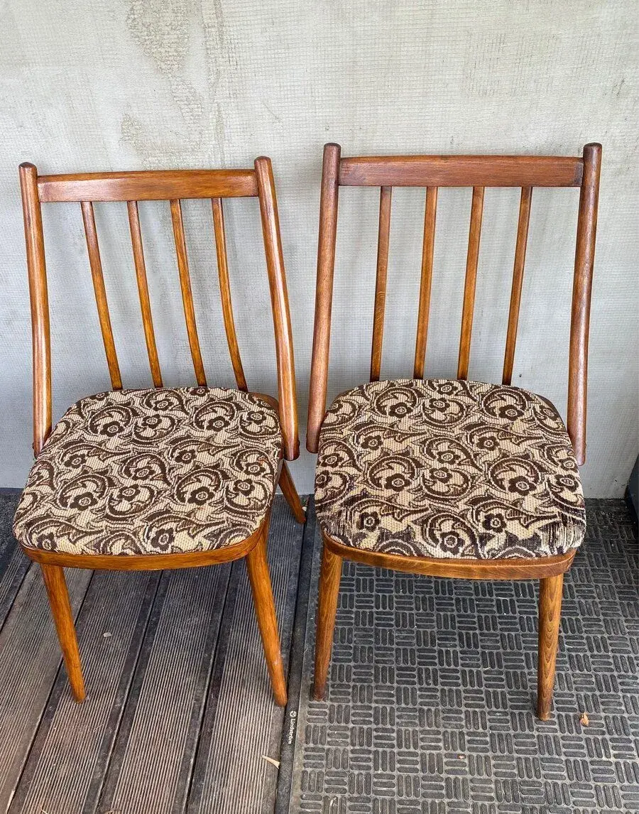 2× drevená retro stolička – spolu 15 €