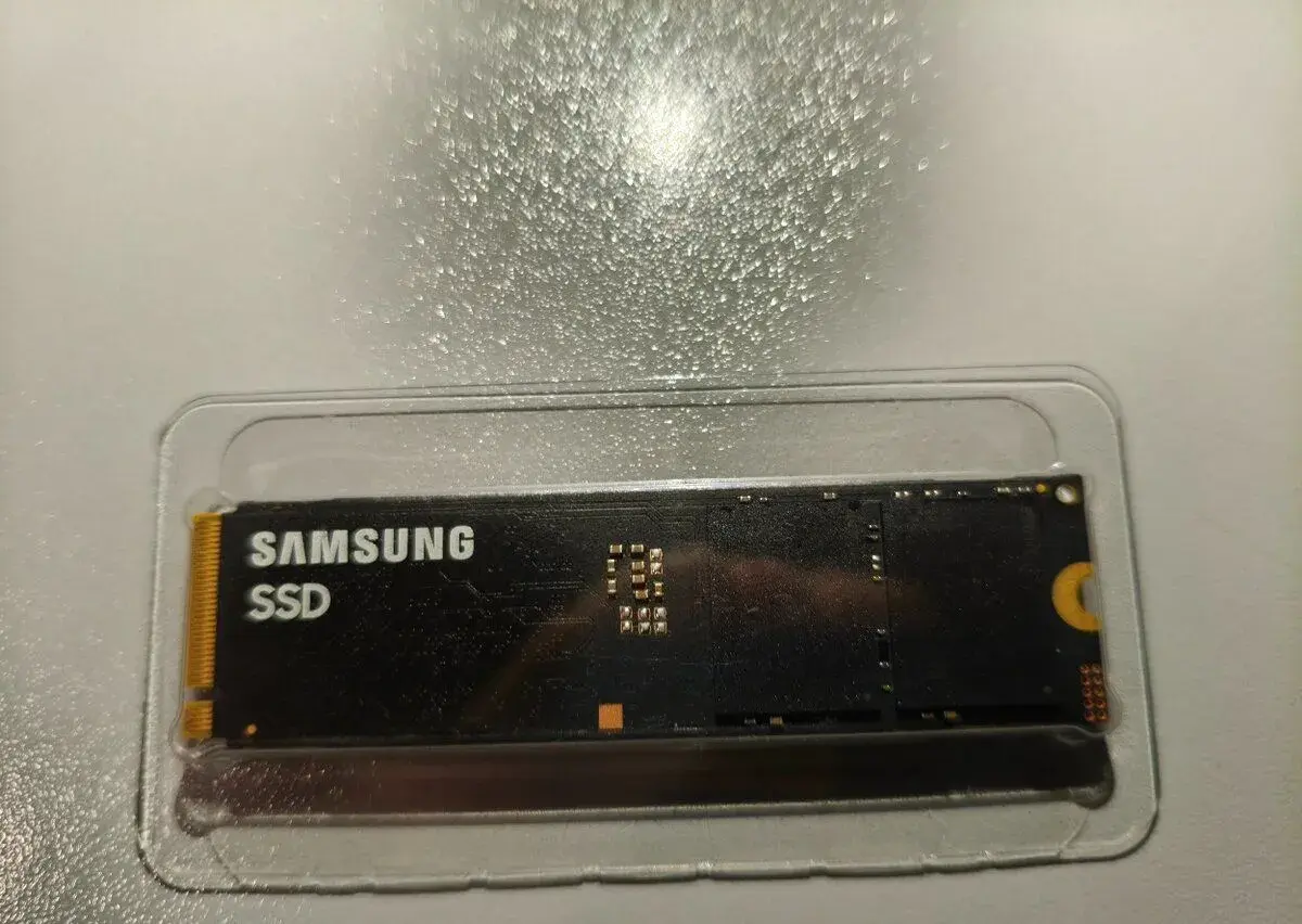 Samsung SSD 9100 PRO 8TB - Rozbalený