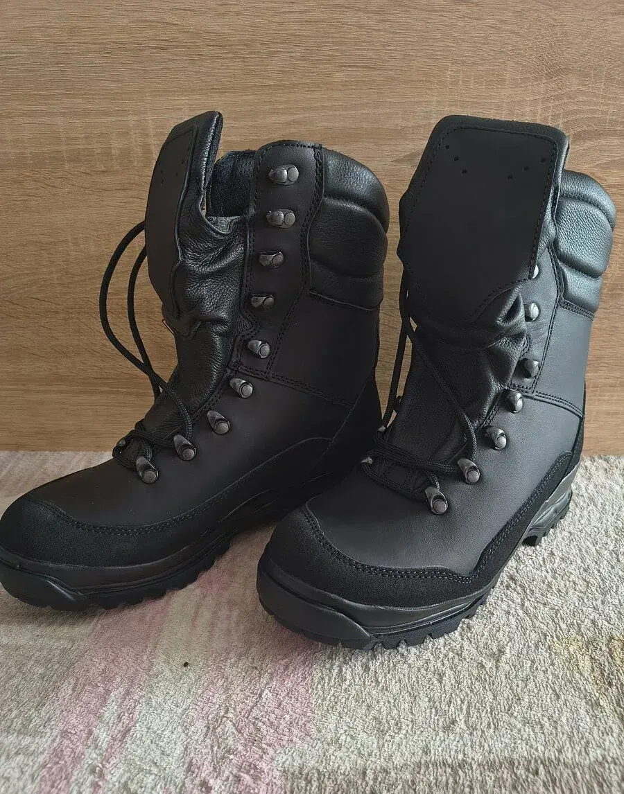 Bosp Squad Black veľkosť 41