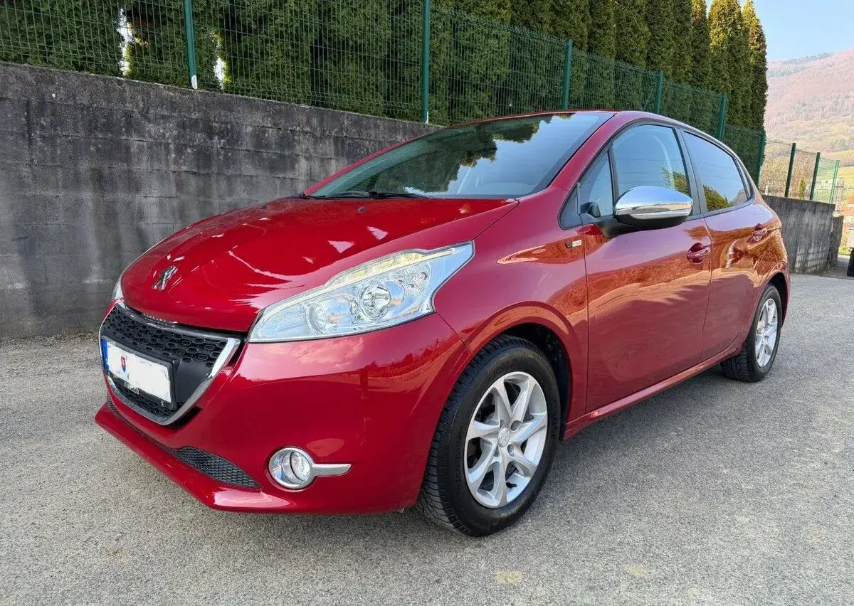 Peugeot 208 – 49 000 km