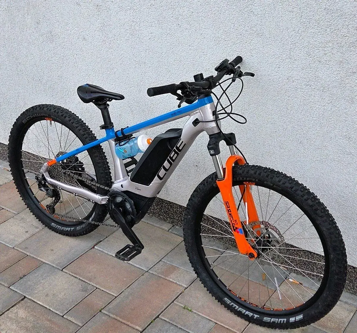 Cube Acid 240 hybrid