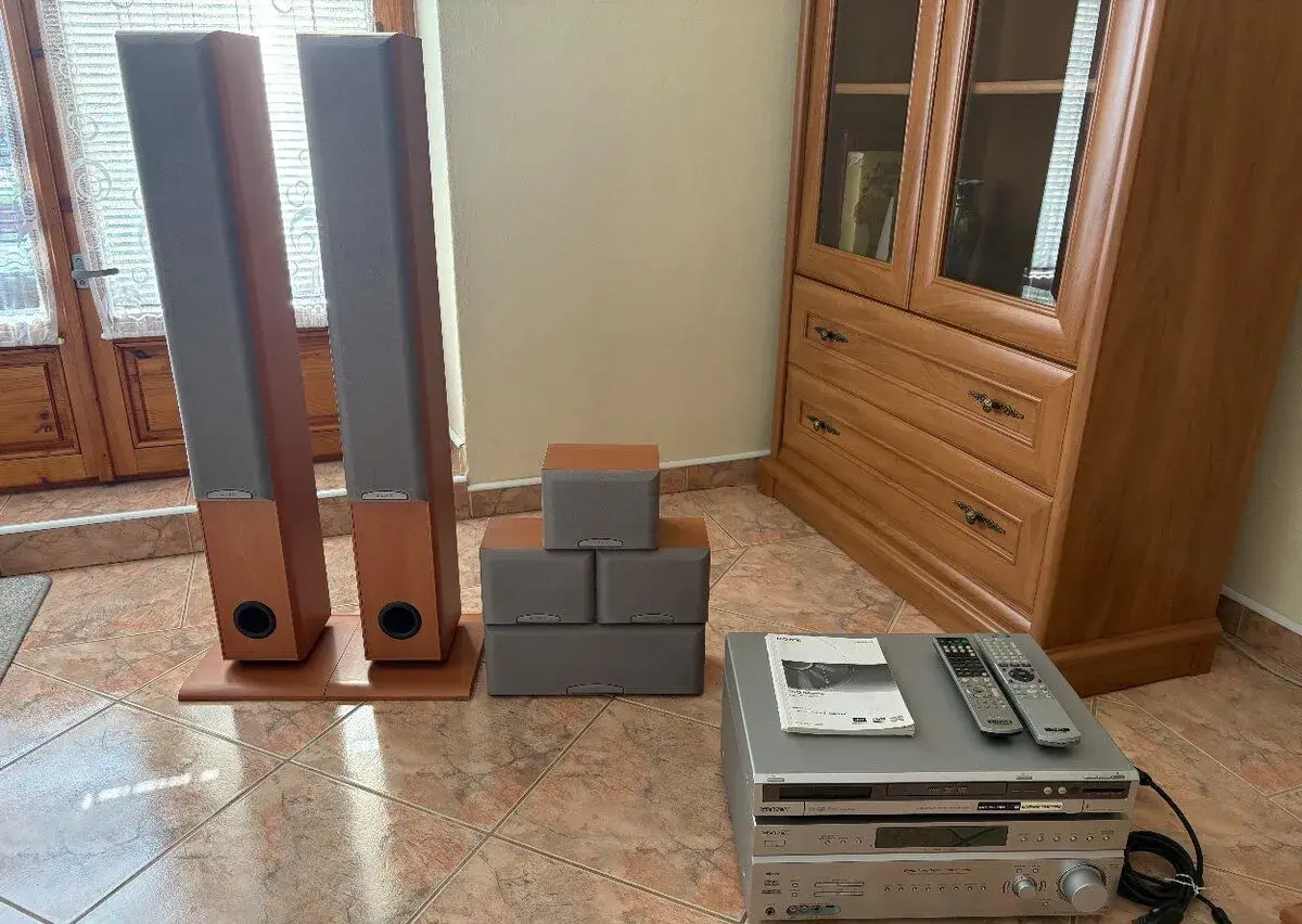 Domáce kino Sony + Receiver Sony DE698 + DVD Recorder