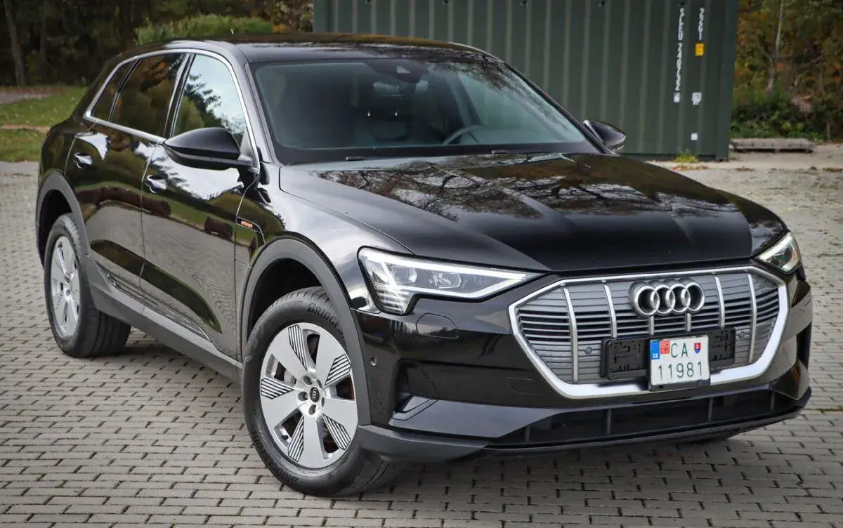 Audi E-tron – 2022, 74 000 km