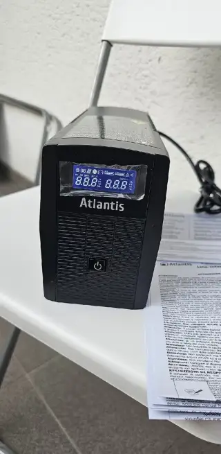 Nové záložné napájanie UPS Atlantis HostPower 1003