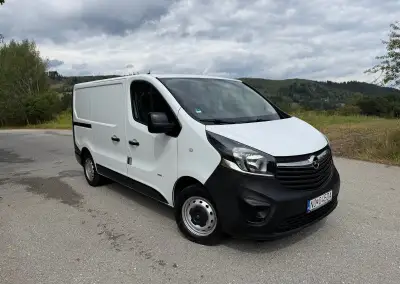Opel Vivaro – 2016, 349 000 km