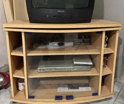TV stolík