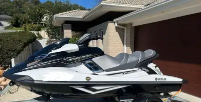 Yamaha FX CRUISER waverunner