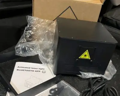 5W laser cez aplikaciu