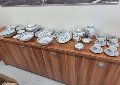 Cibulovy porcelan