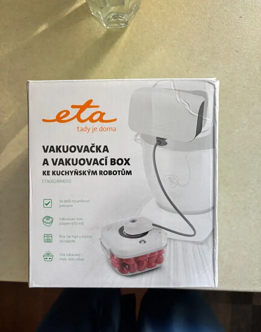 Vákuovačka k robotu Eta