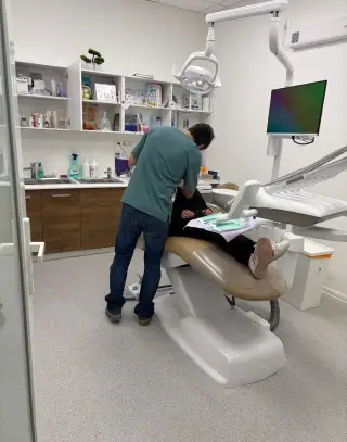 Zabehnutú zubnu ambulanciu v Bratislave