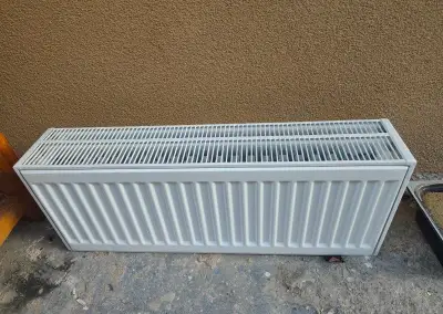 Radiátor 700x300