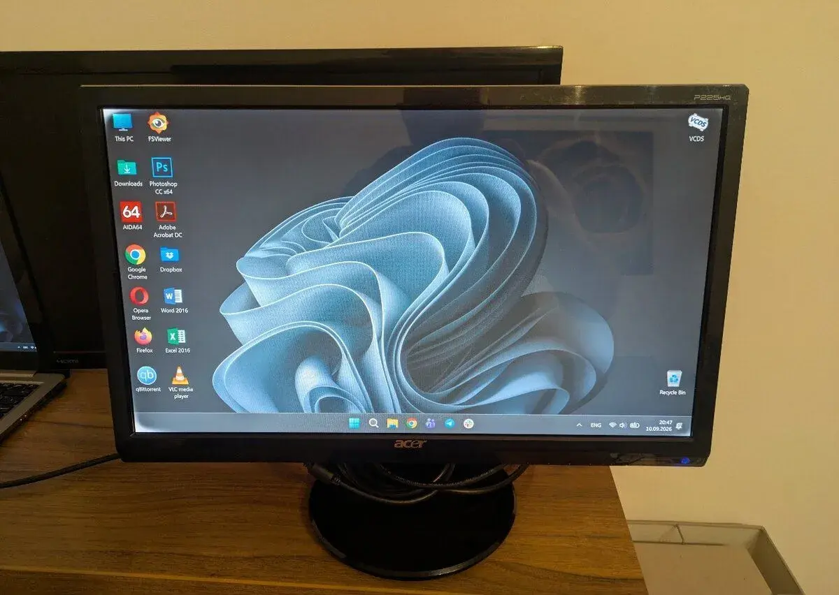Starsi funkcny LED monitor Acer P225HQ 22"