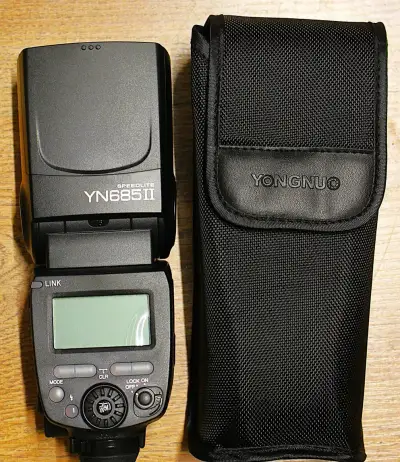 Blesk Yongnuo YN685 II