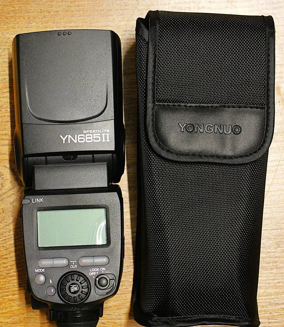 Blesk Yongnuo YN685 II