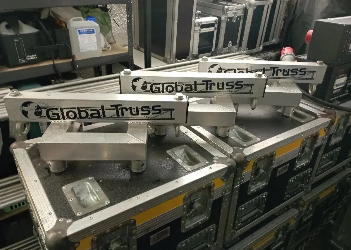 4ks Global truss top