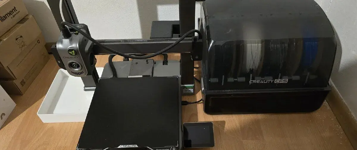 Creality Hi Combo 3D tlačiareň