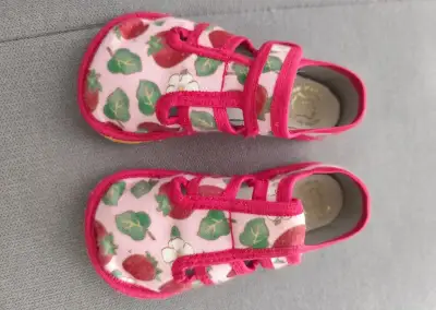 Barefoot papučky KTR, veľ 24