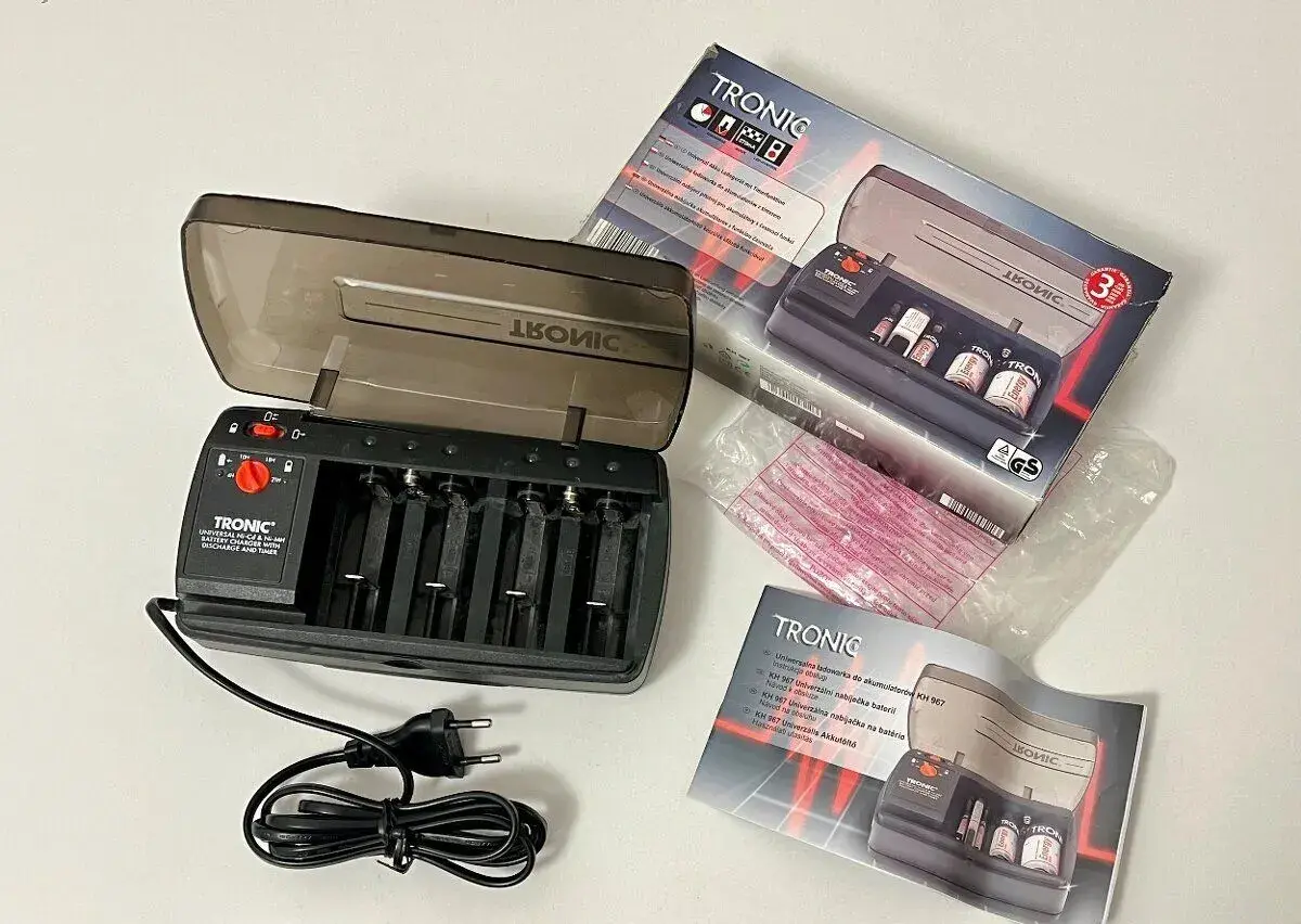 Nabíjačka na baterky TRONIC KH 967
