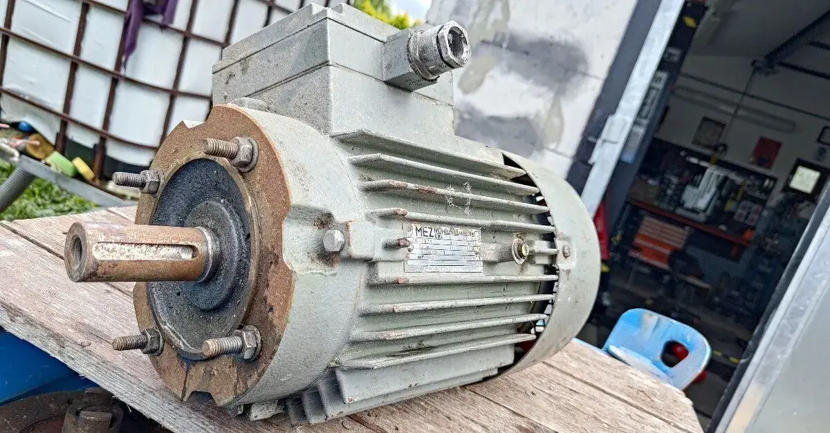 Elektromotor MEZ Mohelnice 2.2kW