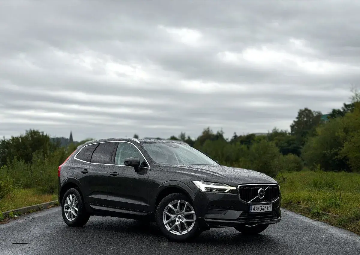 Volvo XC60 – 2020, 112 414 km