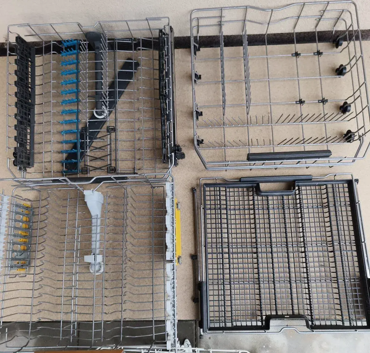Náhradné diely na umývačku riadu Electrolux / AEG