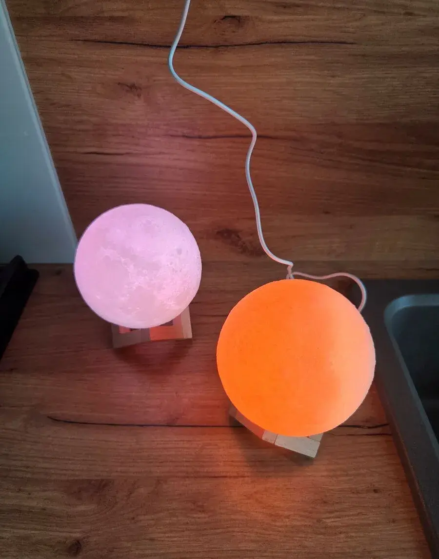 Náladová lampa - Mesiac