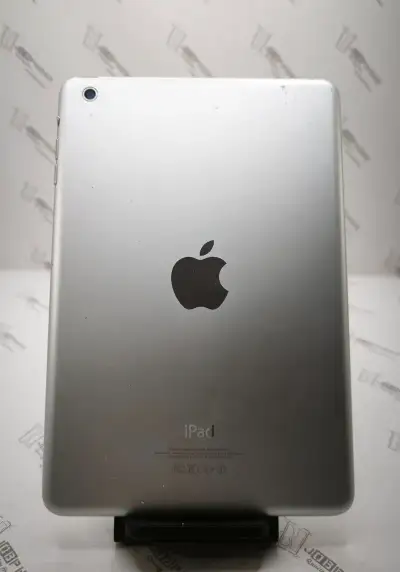Apple iPad Mini 1. gen – 64 GB (na filmy, rozprávky, knižky)