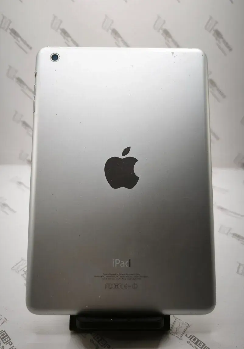 Apple iPad Mini 1. gen – 64 GB (na filmy, rozprávky, knižky)